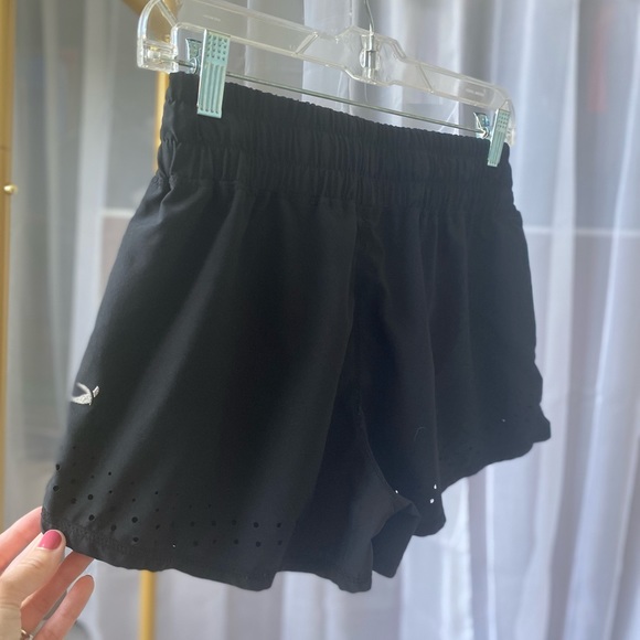 Glyder Laser Cut Detail Shorts size Small - Picture 5 of 5